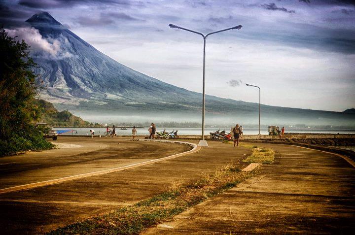 Mt. Mayon - Legazpi Boulevard - Legazpi City