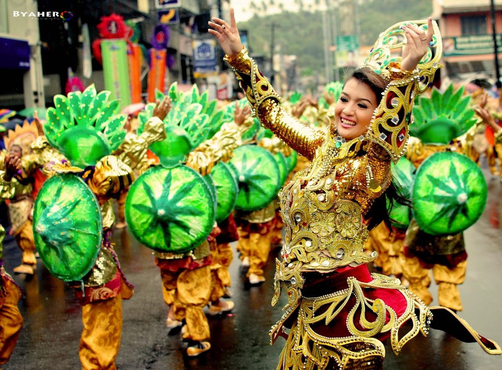 Tribu Himag-Ulaw 2014 Gayon Bicol Festival of Festivals champion (3)